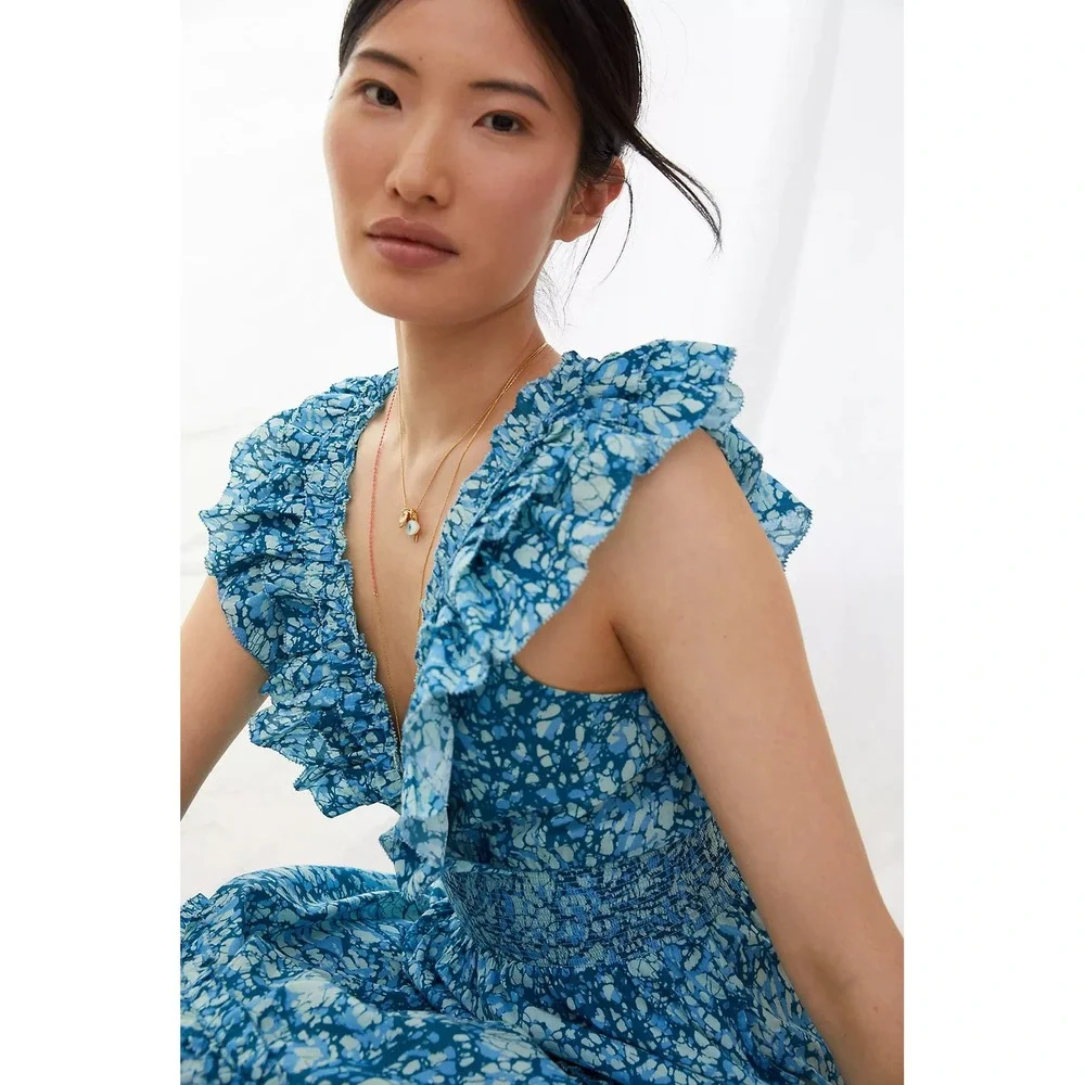 Love The Label Azalea Tiered Ruffle Midi Dress Large Blue Batik Floral Smocked